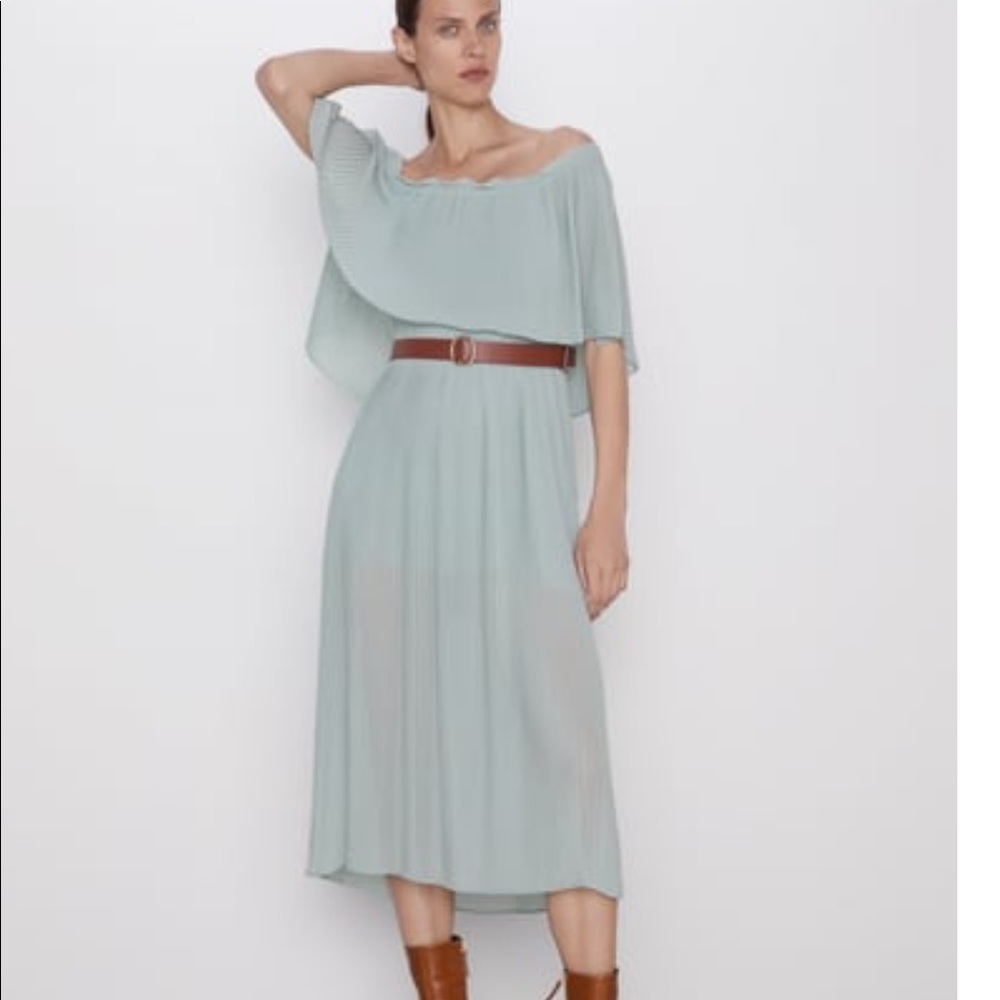 NWT Zara Green Dress NWT Size Medium